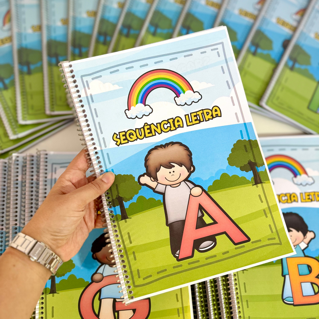 Kit com 26 Apostilas de atividades e recursos para trabalhar as letras do Alfabeto